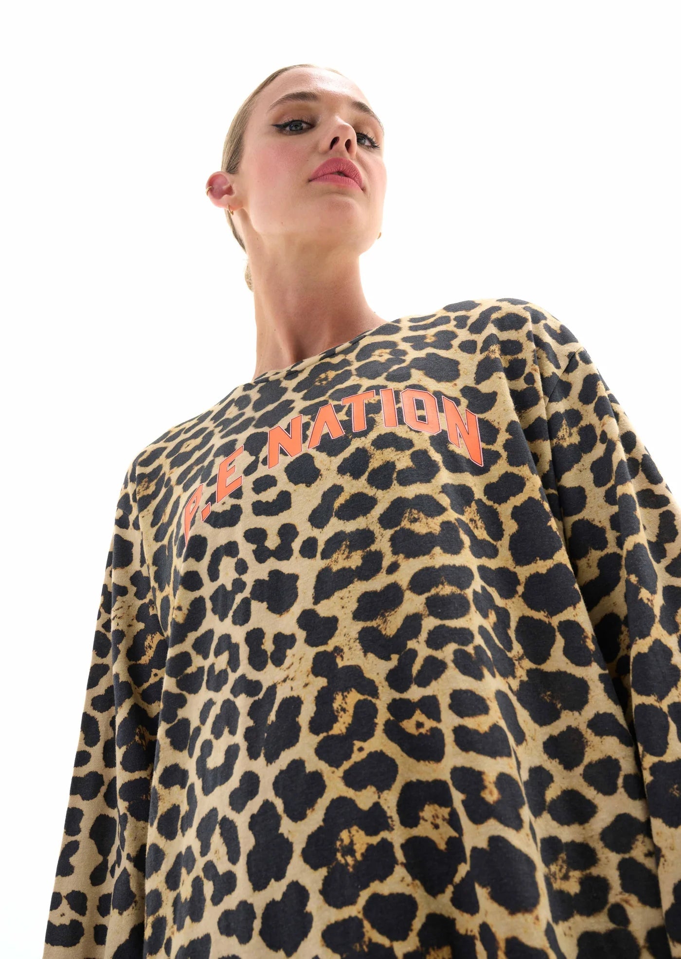 P.E Nation VALLEY LS TEE IN ANIMAL PRINT