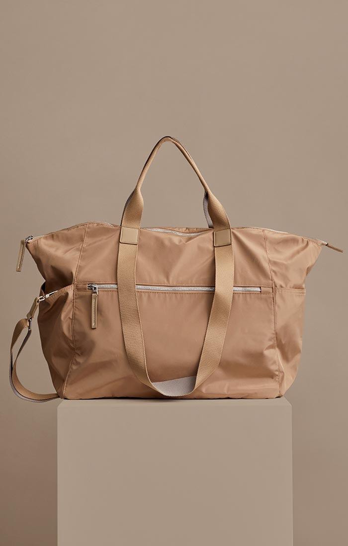 Varley Montlake Weekend Bag - Sesame - Kota Wellness
