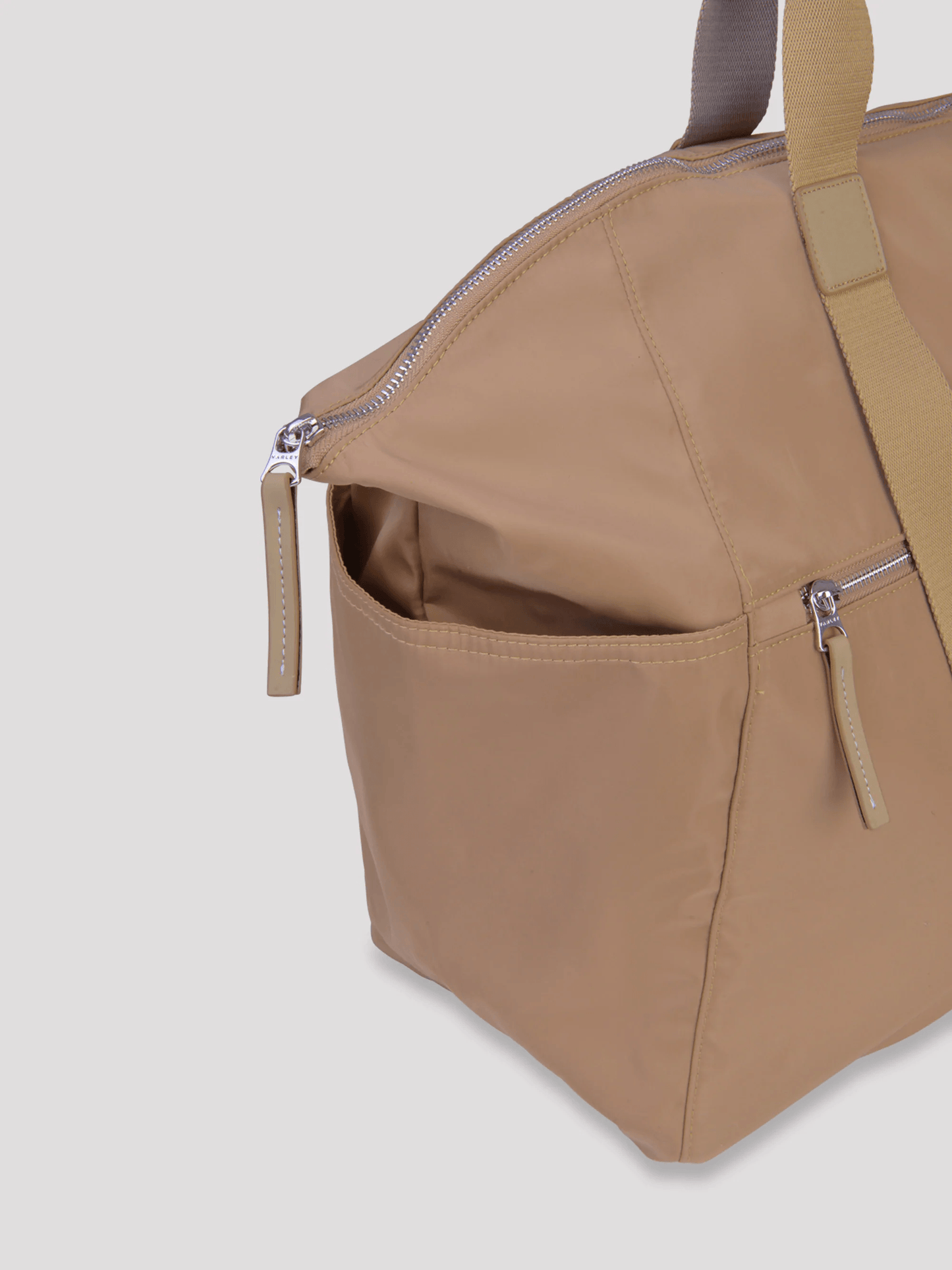 Varley Montlake Weekend Bag - Sesame - Kota Wellness