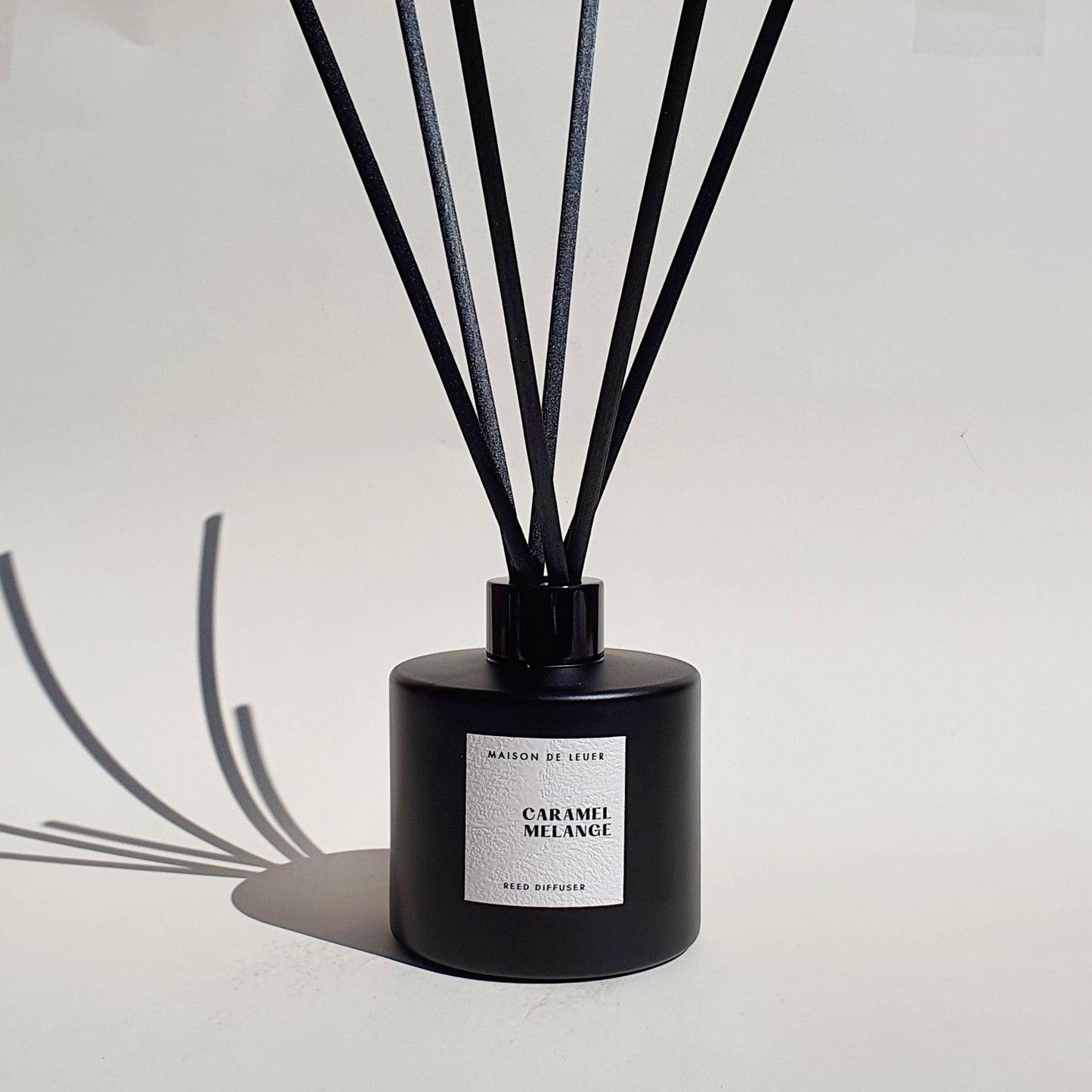 Maison De Lueur - Berries & Bubbly | Strawberry + Spritz | Large Reed Diffuser