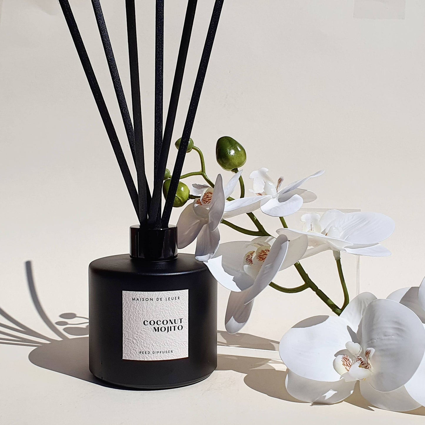 Maison De Lueur - Berries & Bubbly | Strawberry + Spritz | Large Reed Diffuser