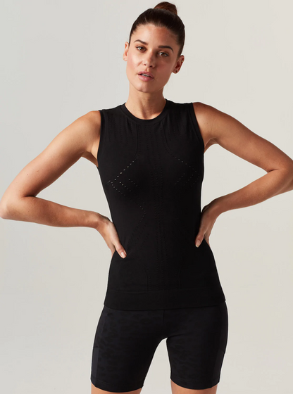 Blanc Noir Seamless Infinity Top - Black