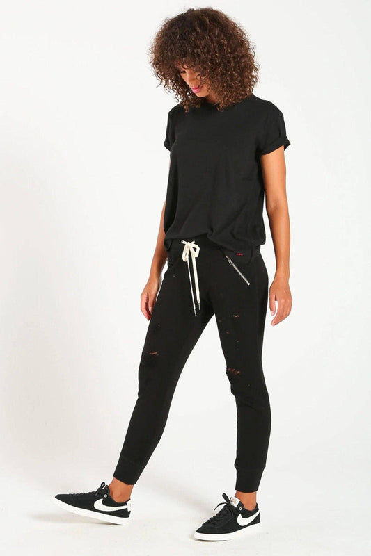 n:philanthropy Gravity Jogger - Black Cat - Kota Wellness