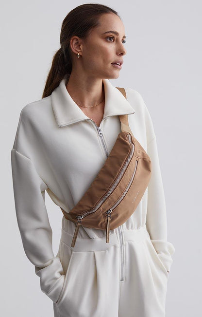 Varley Lasson Belt Bag - Sesame - Kota Wellness